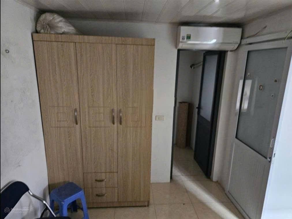 Cho thuê nhà Phố Thanh Nhàn, 26m2 x 2.5 tầng, 2 ngủ, 2 vệ sinh, 7 Triệu - Ảnh 3